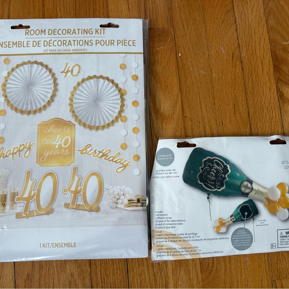 Elegant Gold and White Party Decorations for 40th Celebration